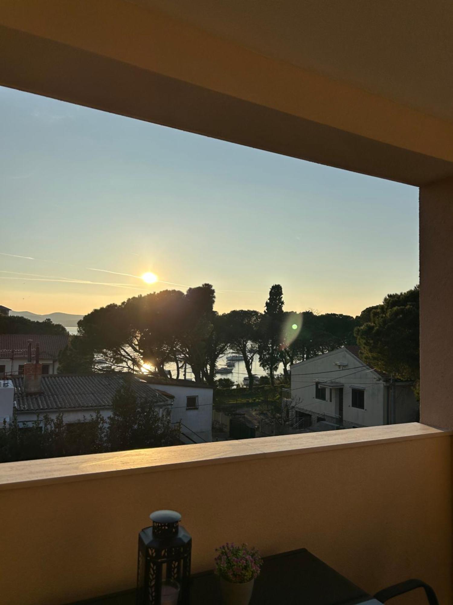 Apartments Elena & Lana Zadar Zewnętrze zdjęcie